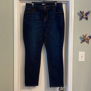 Old Navy 16 short jeans
